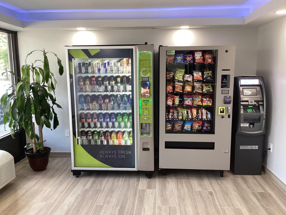 Super 8 By Wyndham Baltimore Northwest